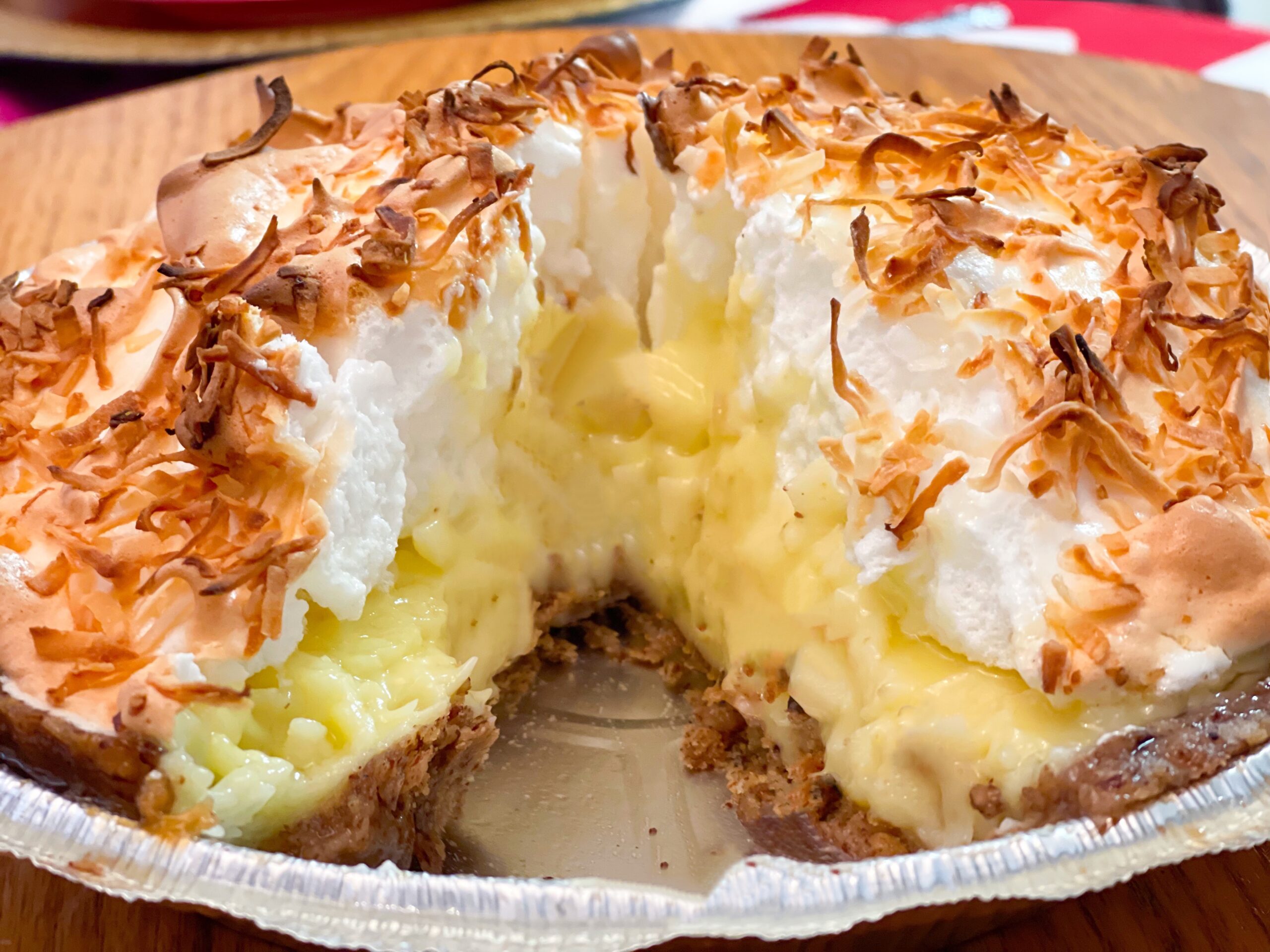 Coconut meringue pie