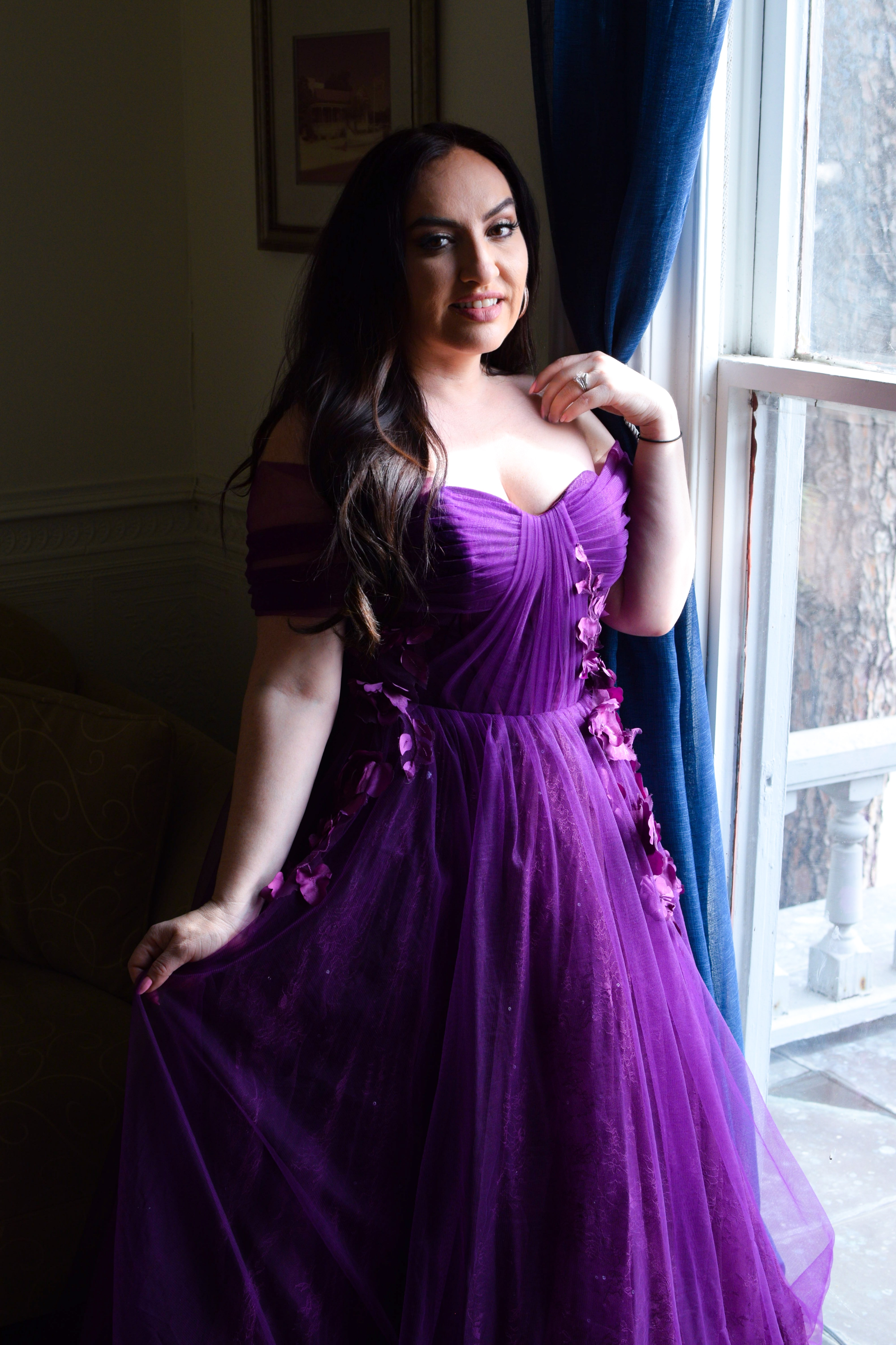 rent prom dresses Sarasota | Nikki's Glitz & Glam Boutique